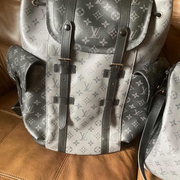 Louis Vuitton Christopher MM Backpack and Keepall 55 Bandoulière - Picture 3 of 6